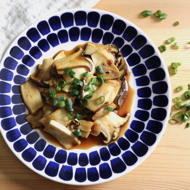 そそる香りの、エリンギのにんにく醤油焼き(5人分)