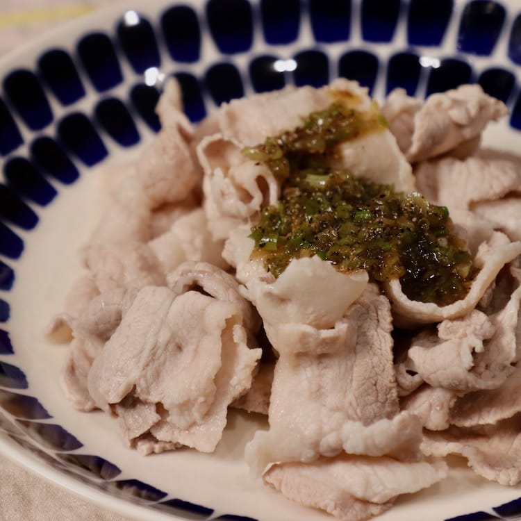 塩ダレでいただく、あったか皿盛り豚しゃぶ(4人分)