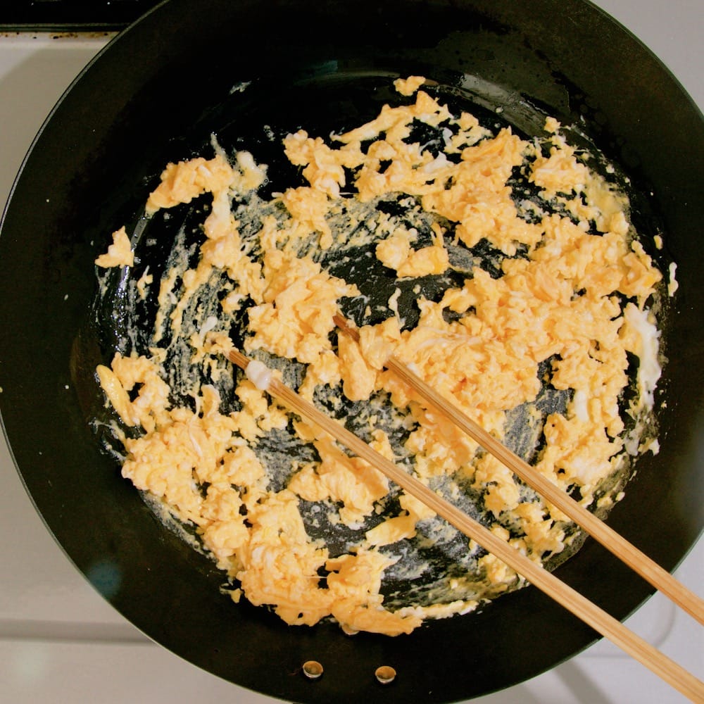 あまからく煮た、鶏そぼろ丼(2人分)