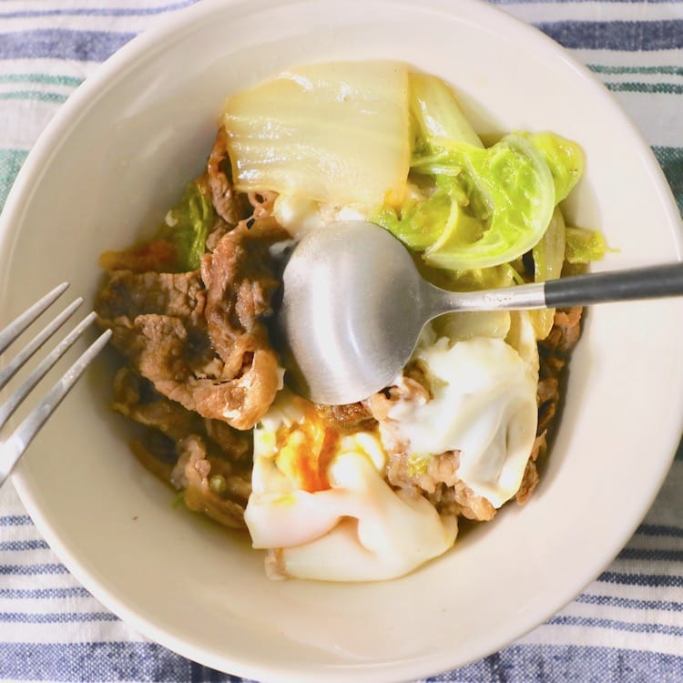 牛肉と白菜の卵おとし煮こみ(3人分)