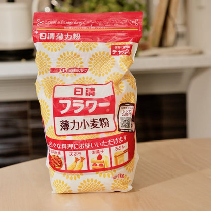 日清　フラワー薄力小麦粉　1kg