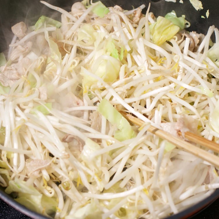 野菜たっぷりの麻婆春雨（5~6人分）